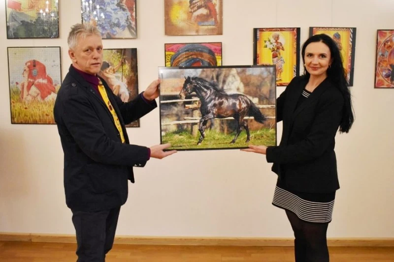 zdjęcie wyróżniające Finisaż wystawy „Świat puzzli” na Zamku Piastowskim w Raciborzu